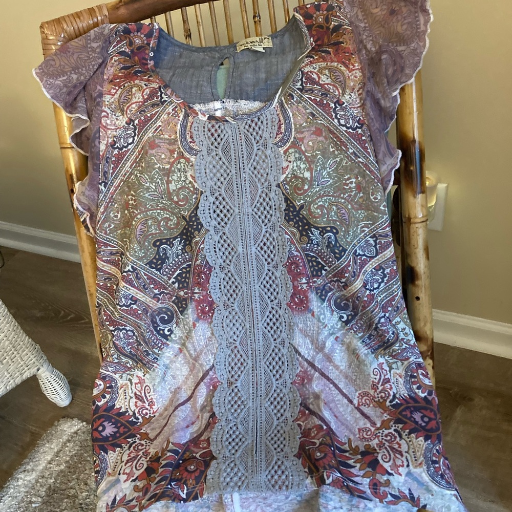 One World ladies top